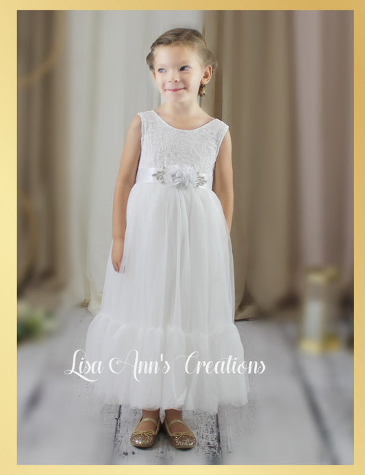 Boho flower girl dress in white tulle and lace