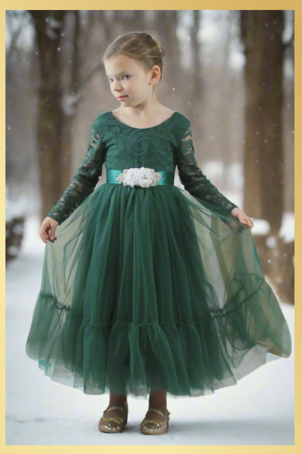 girls holiday dress in green tulle and lace long sleeves