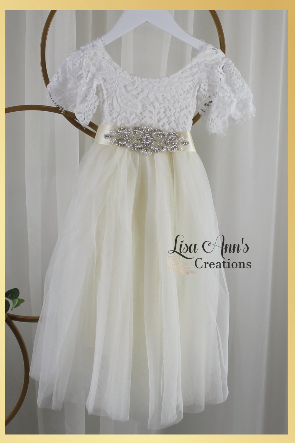 Flower Girl Dress in Ivory for Weddings and Special Occasions 11/12 / Dress/Jewel Sash Flower Girl Dress in Ivory for Weddings and Special Occasions 11/12 / Dress/Jewel Sash
