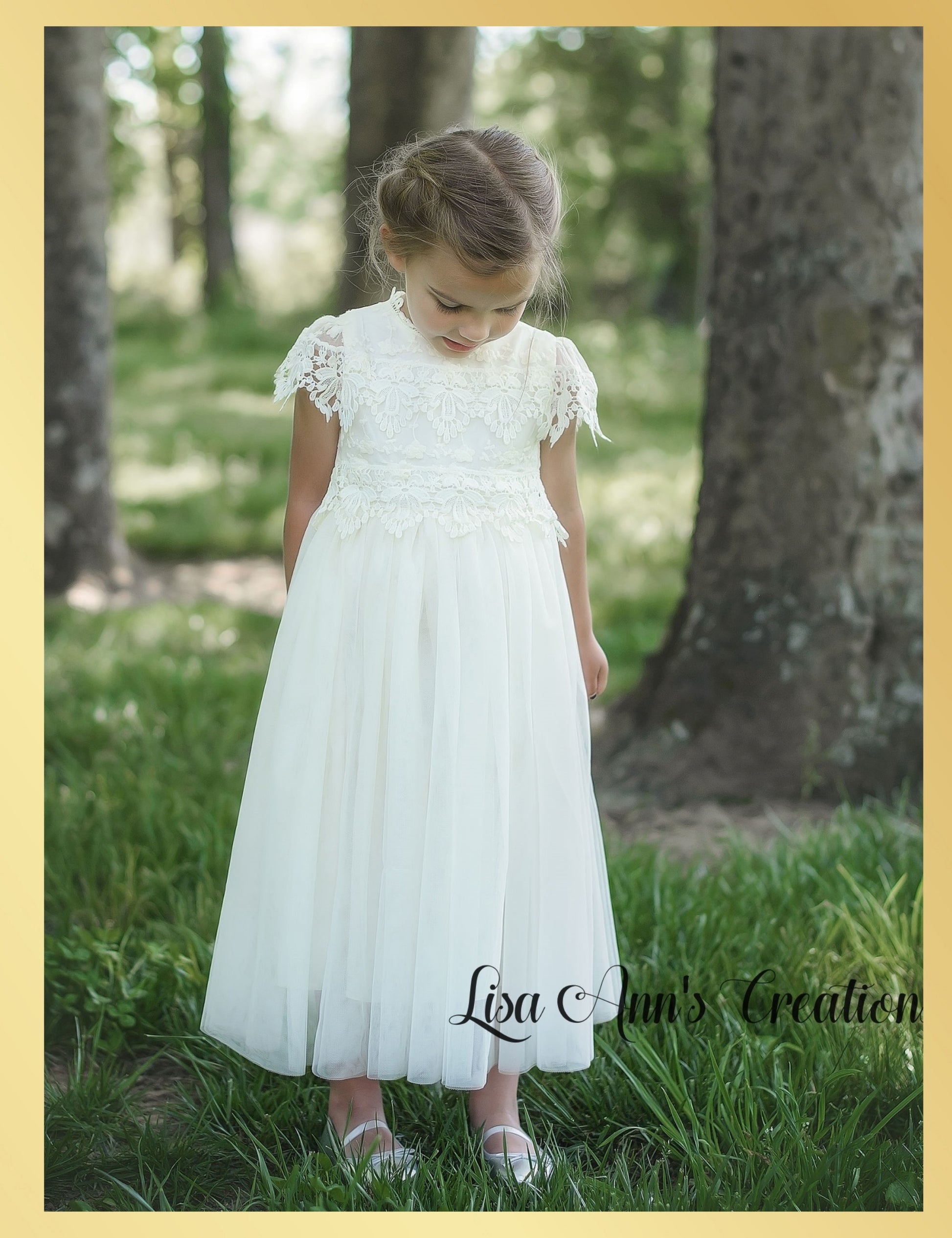 Ivory Cream Lace and Tulle Flower Girl Dress Lisa Ann's Creations Ivory Cream Lace and Tulle Flower Girl Dress Lisa Ann's Creations