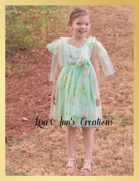 Mint flower girl dress in tulle and embroidery flowers