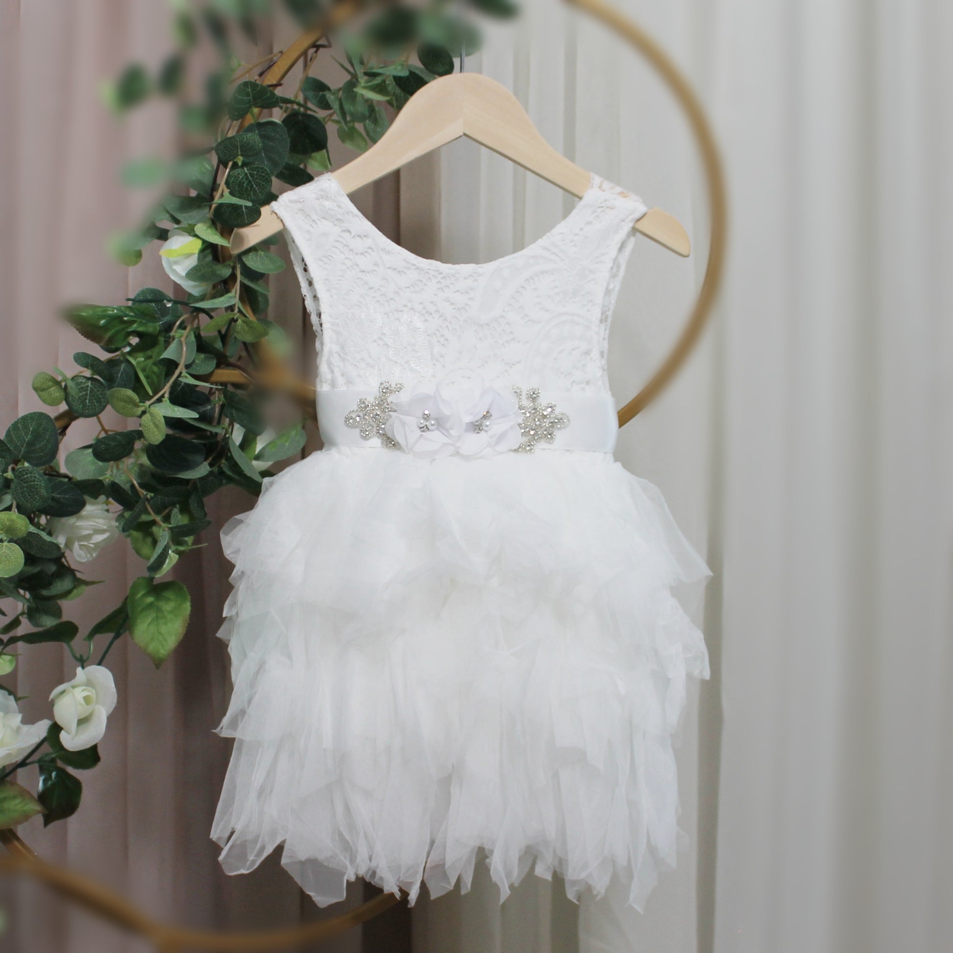 toddler flower girl dress in white for special occasions like wedding and birthdays