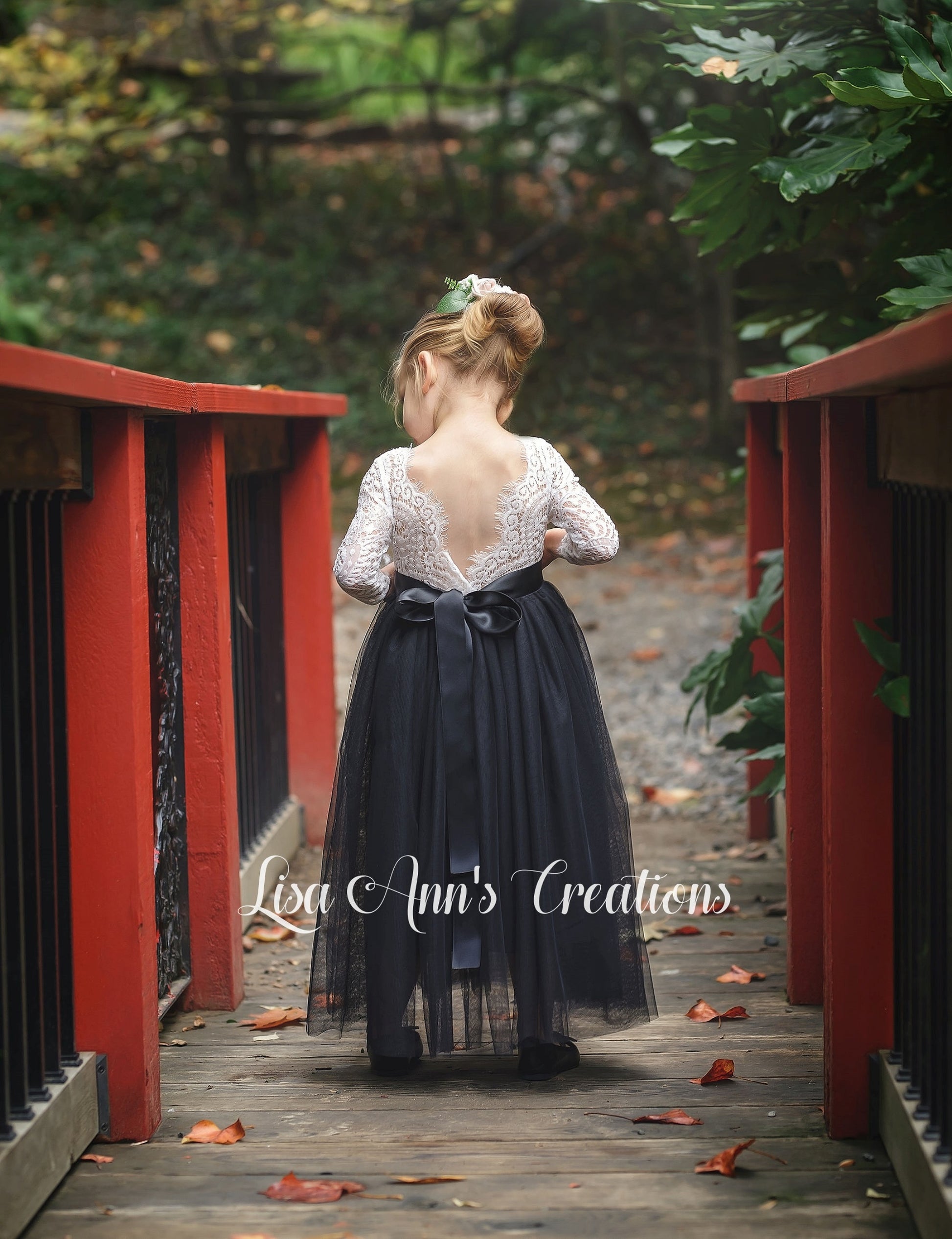 Flower Girl Dress Long Sleeve Black Tulle Junior Bridesmaid Dress 3T/4T / Dress/Flower Jewel Sash Flower Girl Dress Long Sleeve Black Tulle Junior Bridesmaid Dress 3T/4T / Dress/Flower Jewel Sash